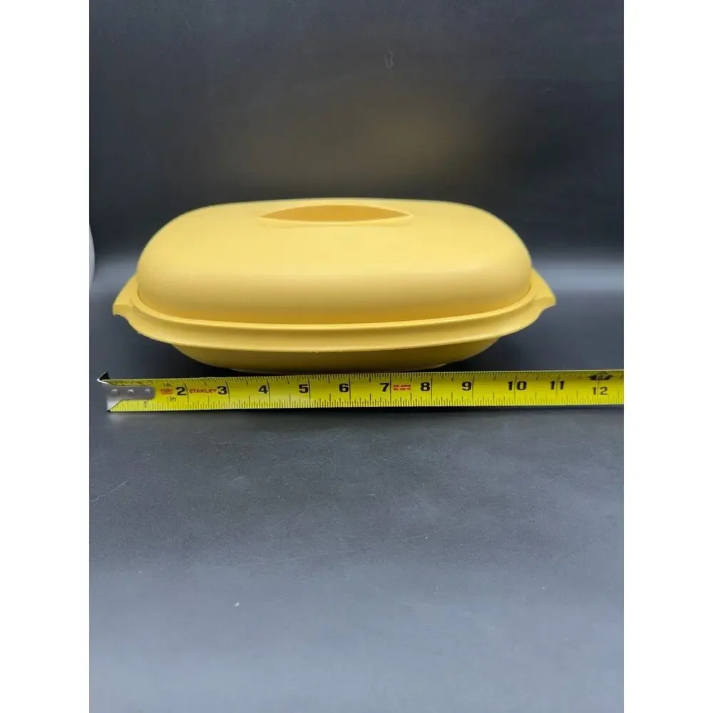Tupperware vintage harvest